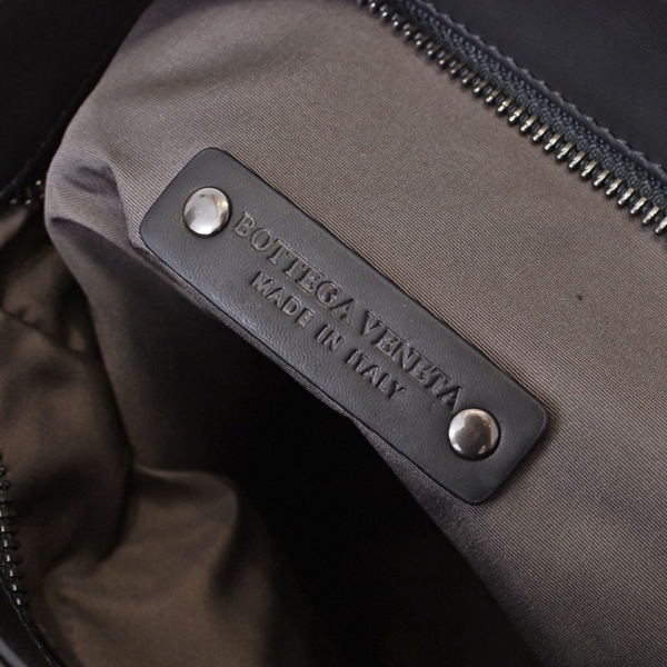 ボッテガヴェネタバッグ内部構造